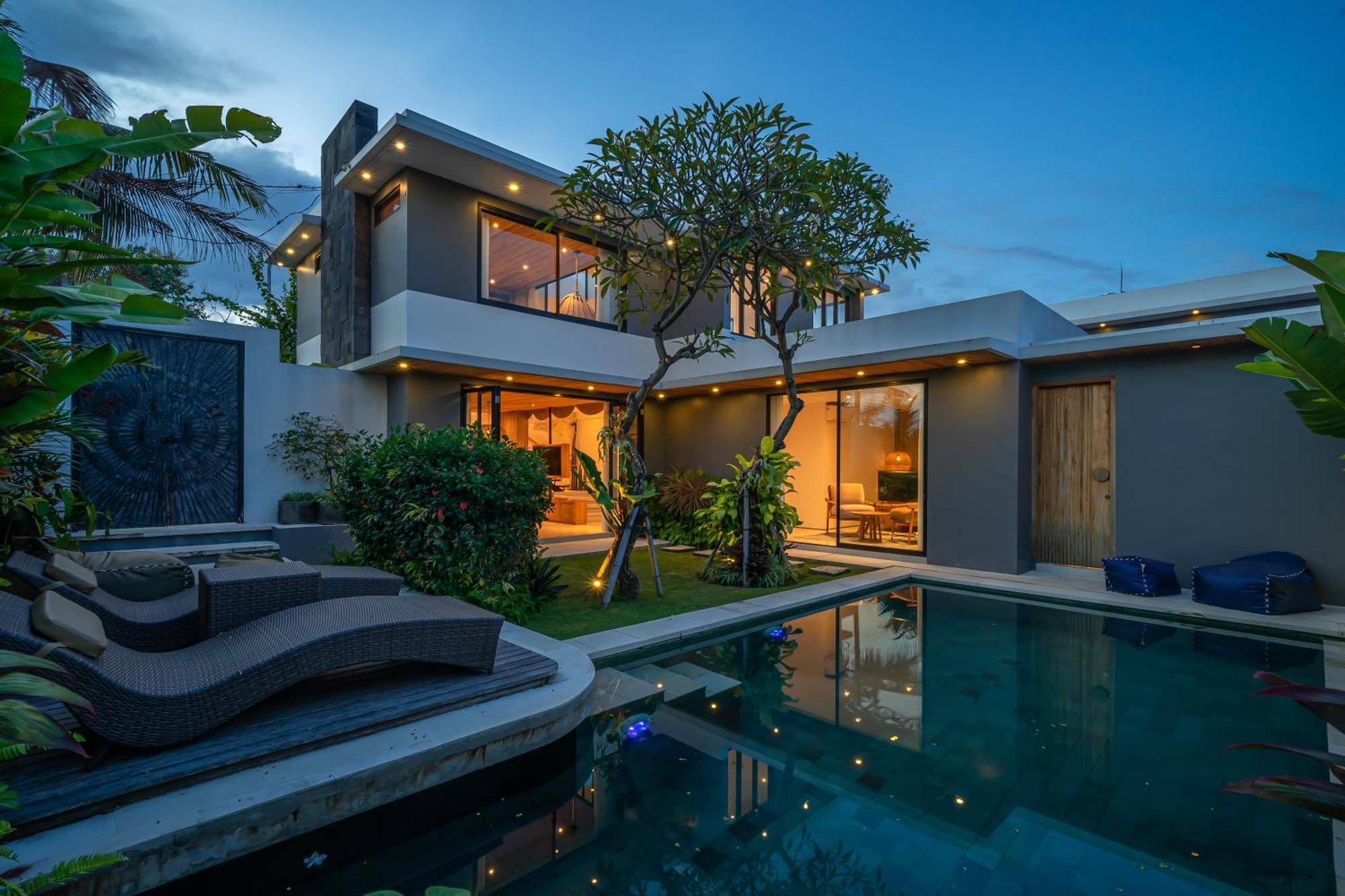 Villa Arunika - Stylish Tropical 2Br Villa Close To Nyanyi Beach! Selemadeg Buitenkant foto