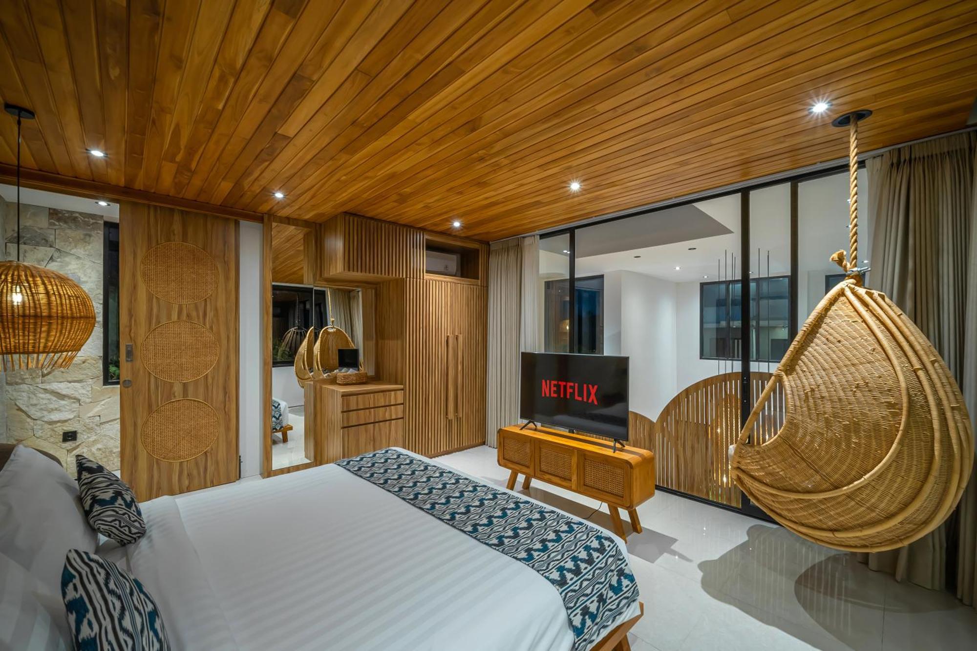Villa Arunika - Stylish Tropical 2Br Villa Close To Nyanyi Beach! Selemadeg Buitenkant foto