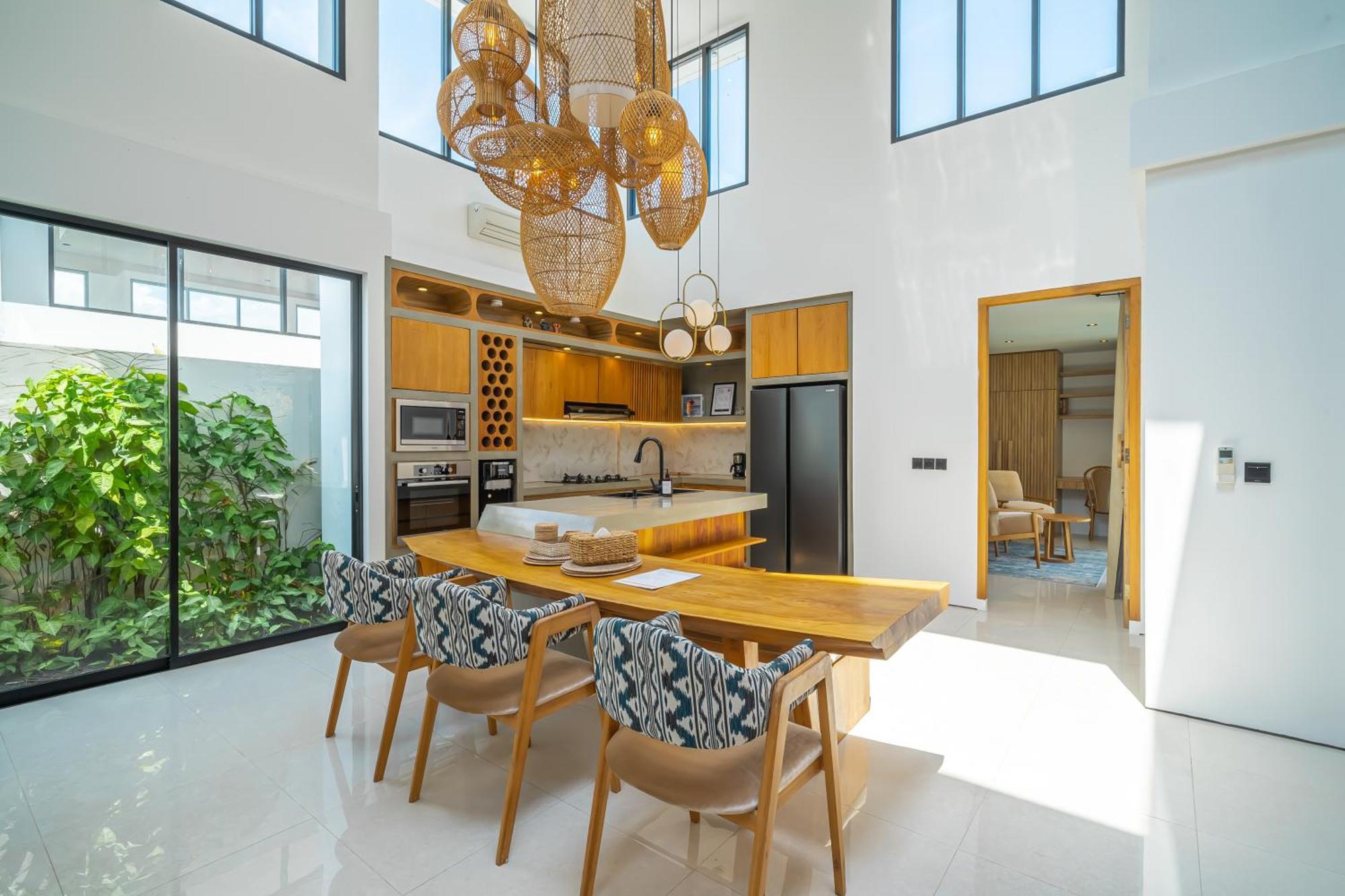 Villa Arunika - Stylish Tropical 2Br Villa Close To Nyanyi Beach! Selemadeg Buitenkant foto