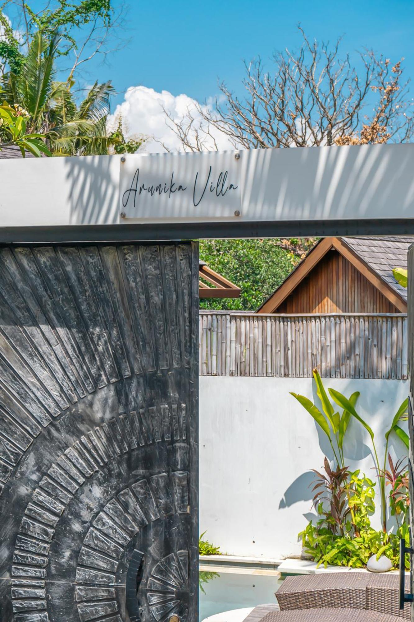 Villa Arunika - Stylish Tropical 2Br Villa Close To Nyanyi Beach! Selemadeg Buitenkant foto