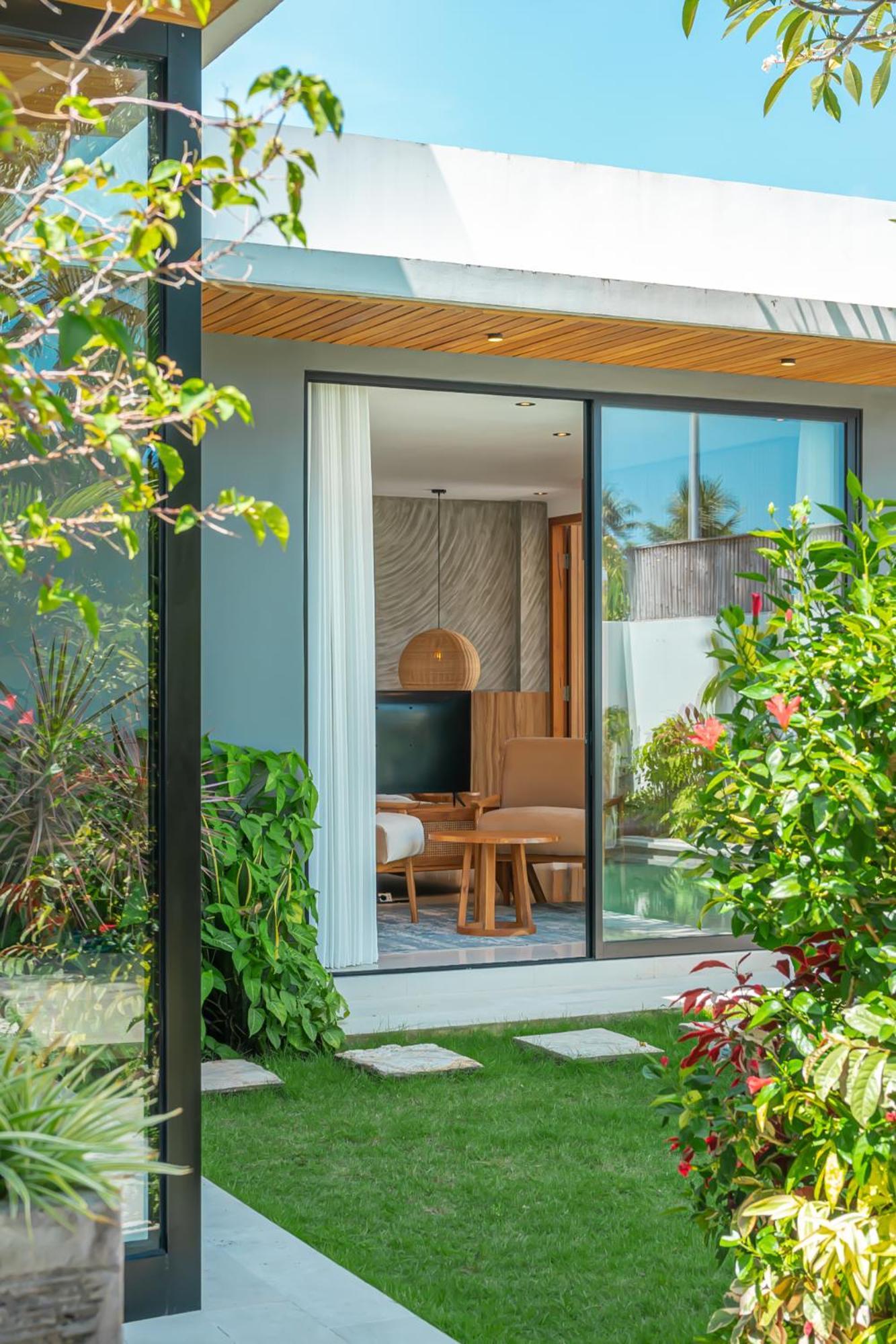 Villa Arunika - Stylish Tropical 2Br Villa Close To Nyanyi Beach! Selemadeg Buitenkant foto